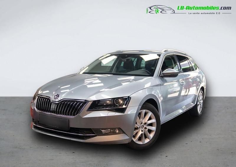 Utilisé 2016 Skoda Superb Break | 26 200 € (Prix assez cher) - Image 1/4
