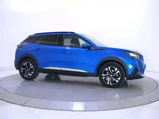 Occasion Peugeot e-2008 Allure 100 kW (136 ch) 2021 Bleu SUV