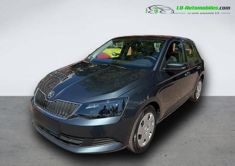 Utilisé 2015 Skoda Fabia Citadine | 12 900 € (Bon prix) - Image 1/4