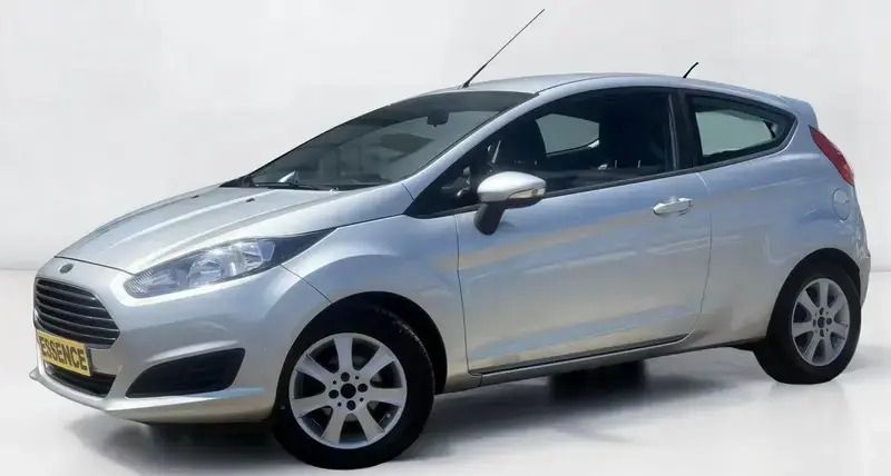 Gris Utilisé 2014 Ford Fiesta Citadine | 5 990 € (Bon prix) - Image 1/4
