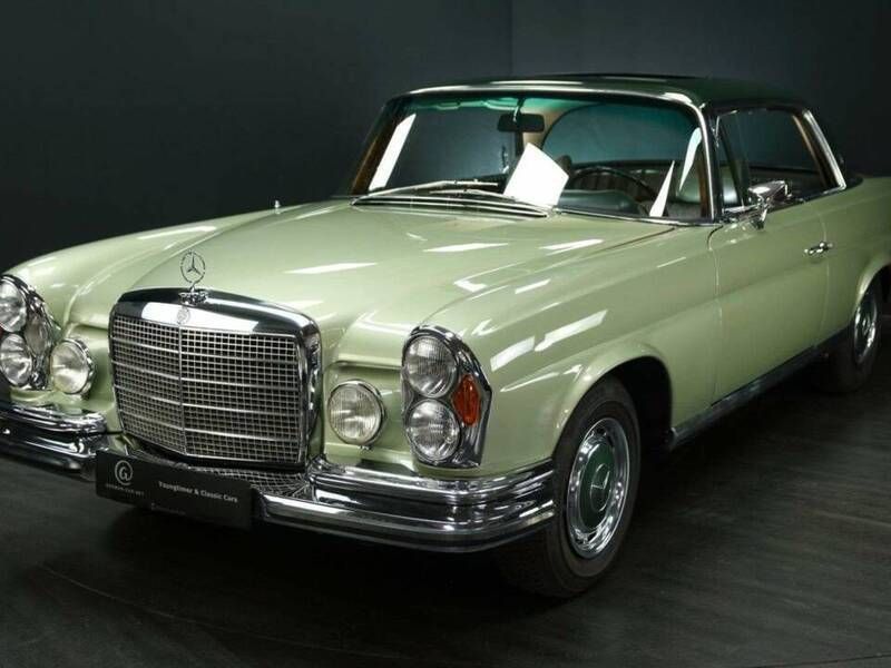 Vert Utilisé 1970 Mercedes 280 SE Coupé | 87 900 € - Image 1/4