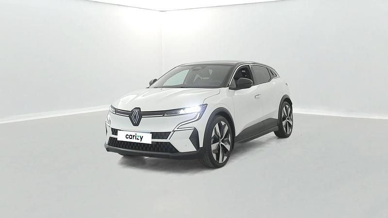 Blanc Utilisé 2022 Renault Mégane Techno Berline | 22 270 € (Bon prix) - Image 1/4