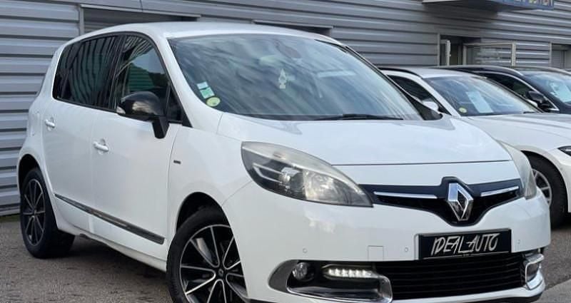 Utilisé 2016 Renault Scénic III Bose Edition Monospace | 9 490 € (Prix juste) - Image 1/4