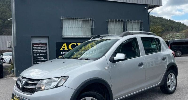 Utilisé 2015 Dacia Sandero Citadine | 7 990 € (Prix juste) - Image 1/4