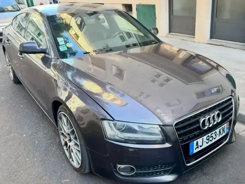 Gris Occasion 2010 Audi A5 Sportback S-Line Citadine | 10 990 € - Image 1/4