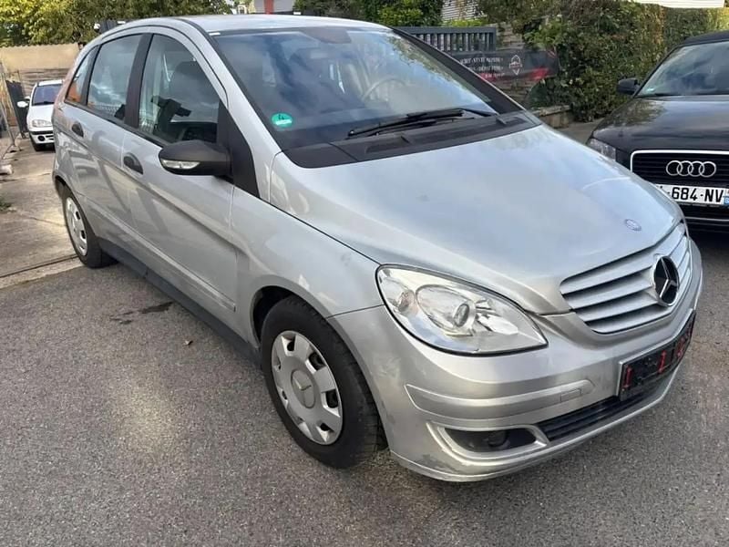 Gris Utilisé 2005 Mercedes B170 Monospace | 4 490 € - Image 1/4