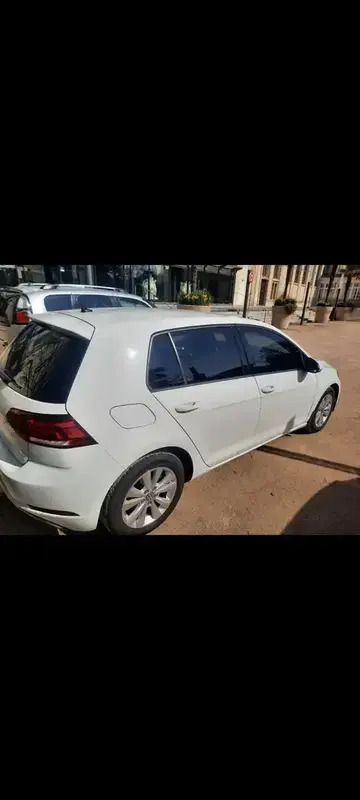 Utilisé 2019 VW Golf VII Berline | 13 200 € (Prix juste) - Image 1/4