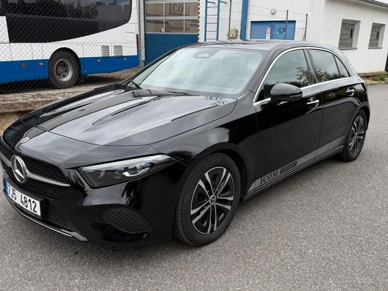 Utilisé 2024 Mercedes A200 Berline | 31 776 € (Bon prix) - Image 1/4