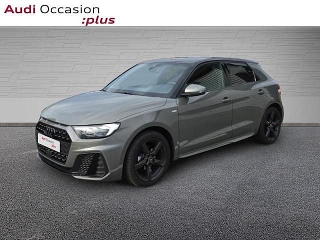 Gris chronos métallisé noir mythe métallisé Utilisé 2025 Audi A1 Sportback S-Line Citadine | 31 990 € (Prix cher) - Image 1/4