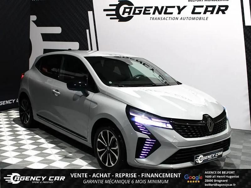 Occasion Renault Clio V Techno 94 ch (69 kW) 2024 Gris Berline