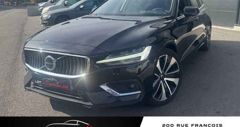 Noir Utilisé 2022 Volvo V60 Ultimate Break | 31 990 € (Prix assez cher) - Image 1/4