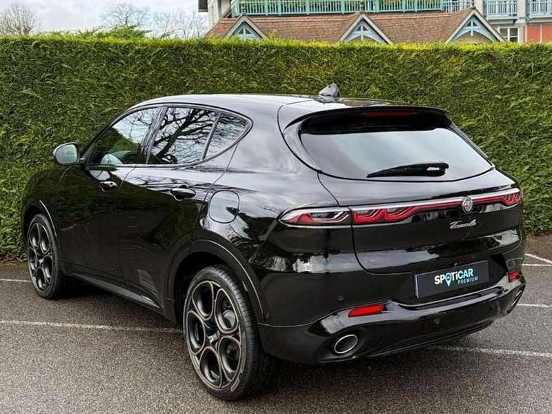 Nouvelle Alfa Romeo Tonale 182 ch (133 kW) 2025 Noir SUV