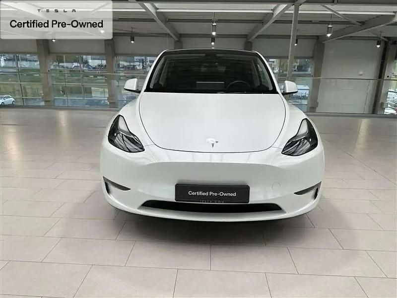 Blanc Utilisé 2023 Tesla Model Y SUV | 34 900 € (Prix juste) - Image 1/4