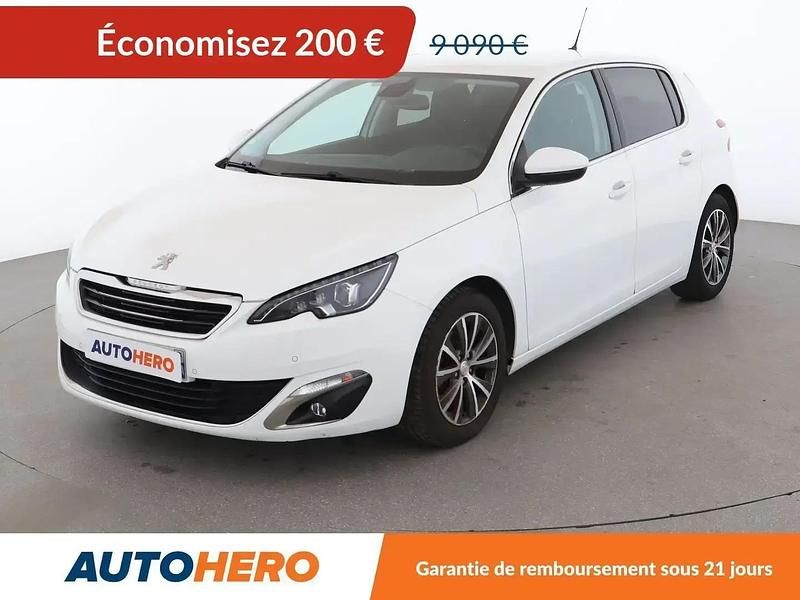 Blanc Utilisé 2016 Peugeot 308 Allure Berline | 8 890 € (Prix juste) - Image 1/2