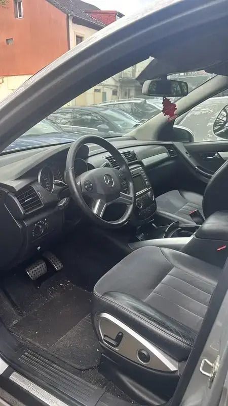 Utilisé 2008 Mercedes R280 Monospace | 2 200 € - Image 1/4