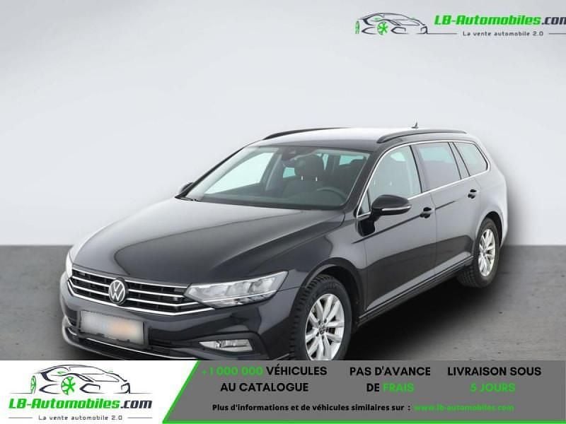 Utilisé 2023 VW Passat Break | 30 300 € (Prix juste) - Image 1/4