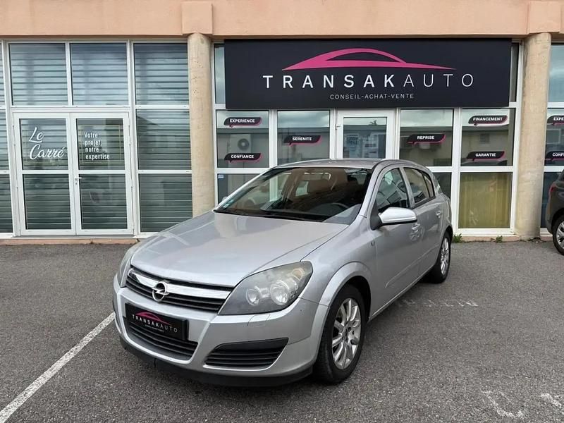 Gris Utilisé 2006 Opel Astra Cosmo Citadine | 3 790 € - Image 1/4