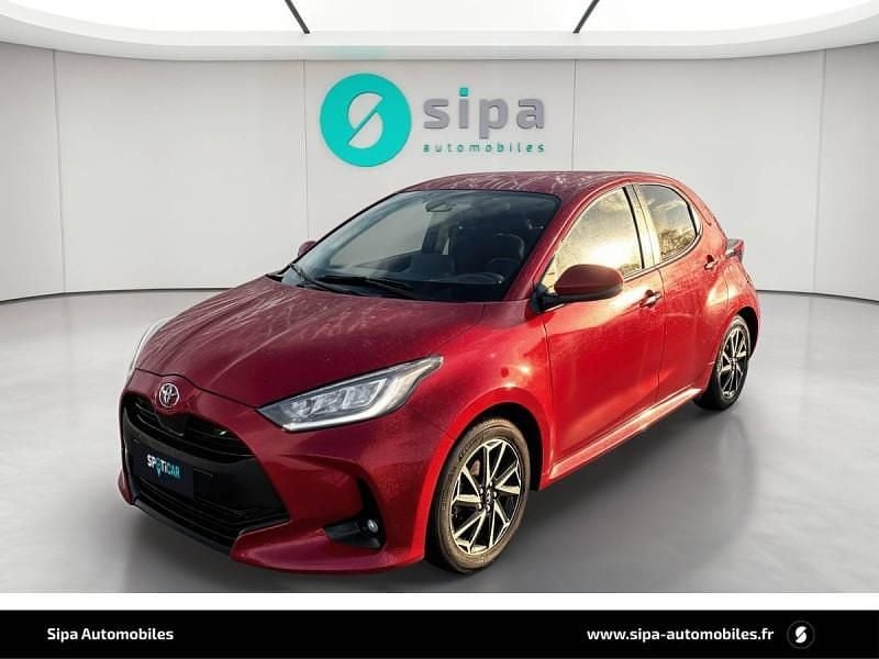 Rouge Occasion 2023 Toyota Yaris Design Citadine | 16 490 € (Bon prix) - Image 1/4