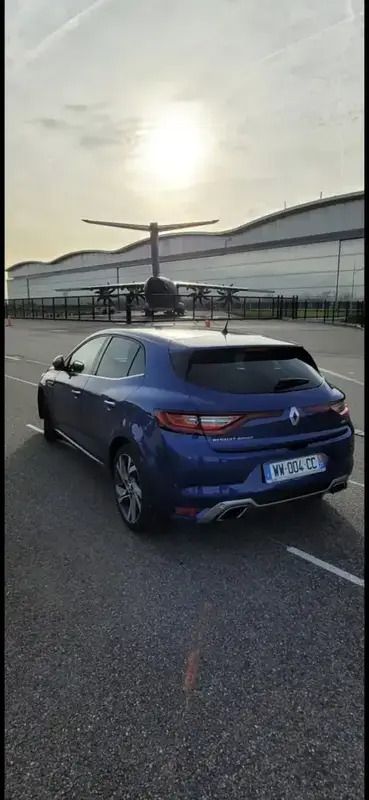Utilisé 2018 Renault Mégane IV GT Berline | 22 500 € (Prix cher) - Image 1/4