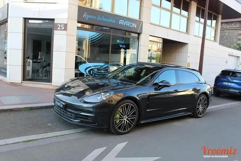 Occasion Porsche Panamera Sport Turismo 464 ch (341 kW) 2019 Gris Berline