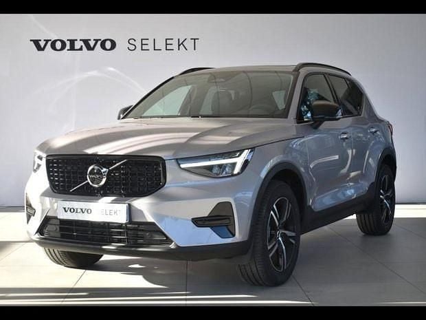Utilisé 2025 Volvo XC40 SUV | 43 900 € - Image 1/4