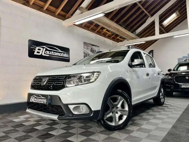 Utilisé 2018 Dacia Sandero Stepway Citadine | 10 490 € (Prix juste) - Image 1/4