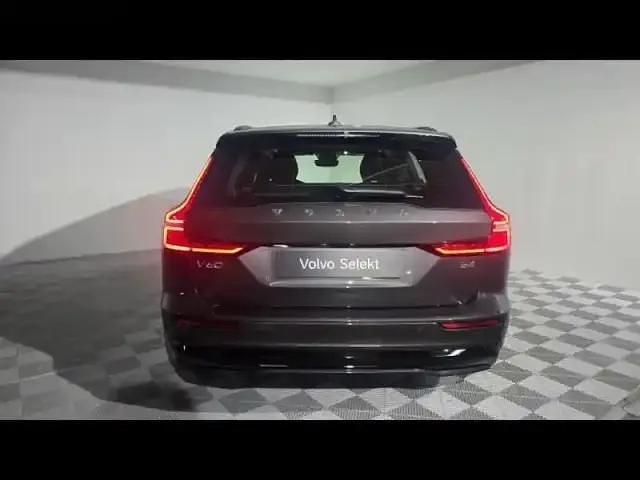 Occasion Volvo V60 Plus 2025 Gris platinium métallisé Break