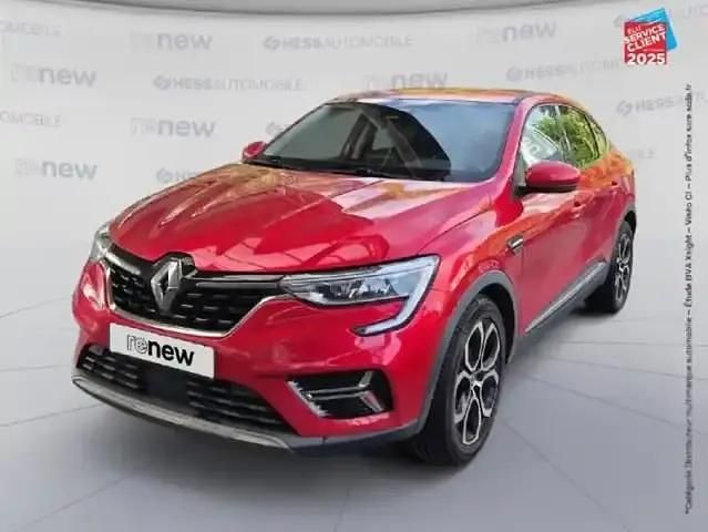 Rouge flamme Utilisé 2021 Renault Arkana Intens SUV | 19 499 € (Bon prix) - Image 1/4