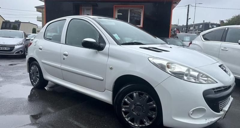 Utilisé 2009 Peugeot 206+ Citadine | 3 990 € (Prix juste) - Image 1/4