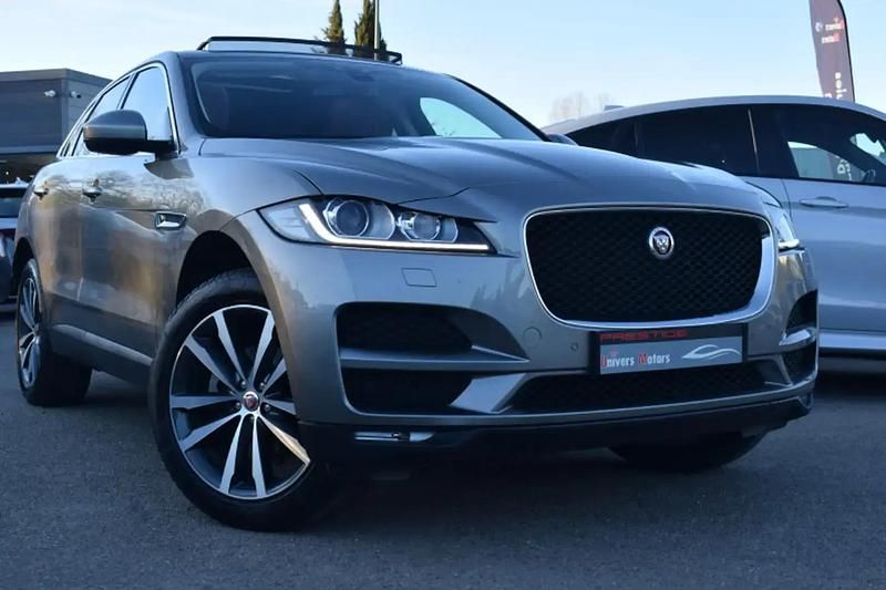 Utilisé 2017 Jaguar F-Pace Portfolio SUV | 21 900 € (Prix juste) - Image 1/4