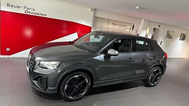 Gris daytona nacré Utilisé 2021 Audi SQ2 S-Line SUV | 46 980 € - Image 1/4