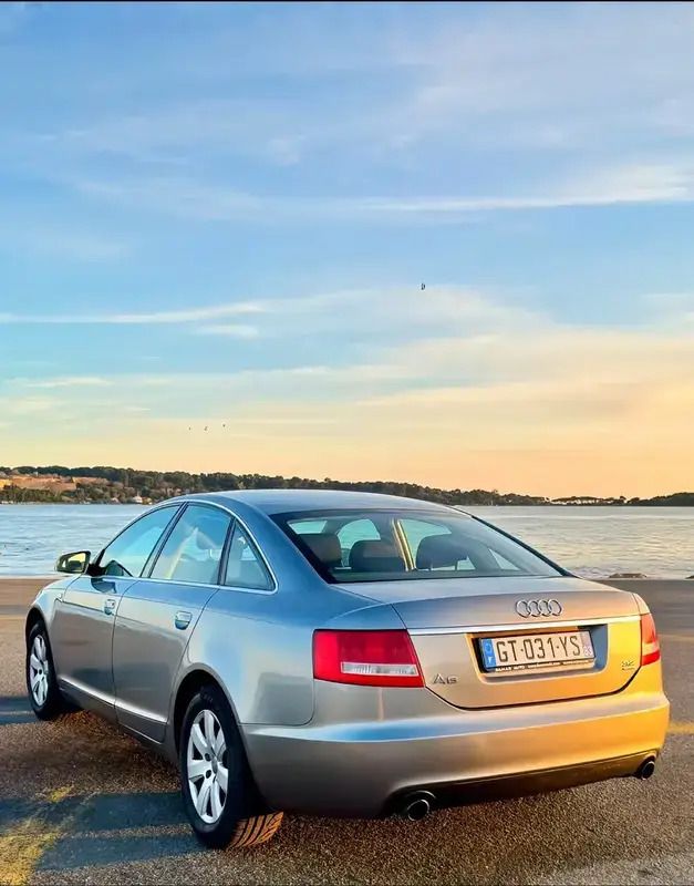 Gris Utilisé 2004 Audi A6 Berline | 13 990 € - Image 1/4
