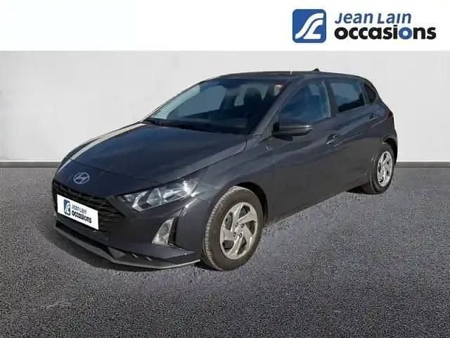 Gris Occasion 2024 Hyundai i20 Berline | 17 290 € (Prix juste) - Image 1/4