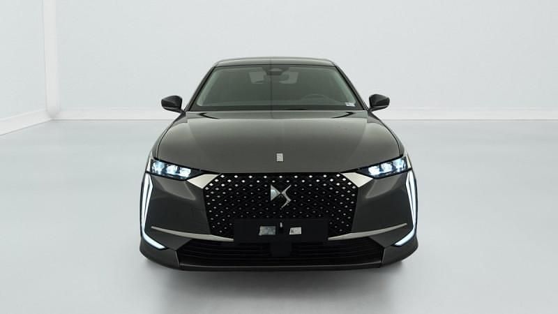 Image 2/4