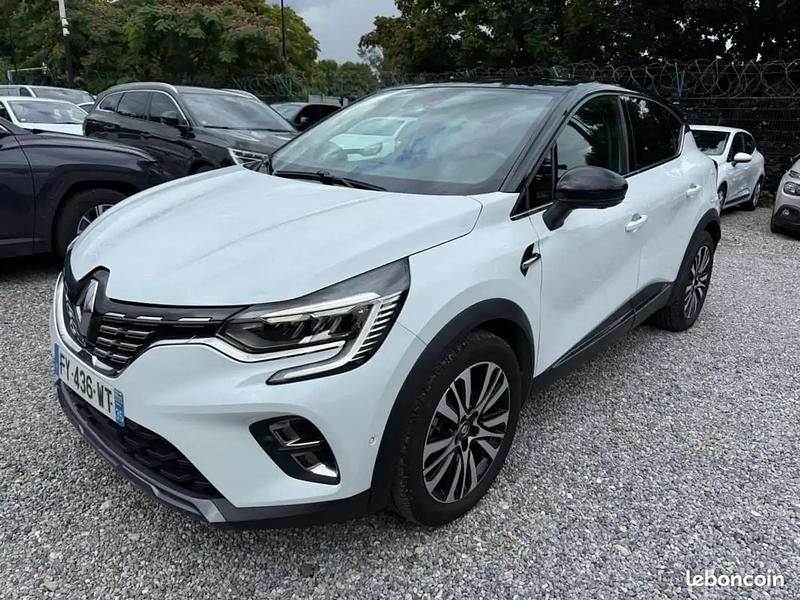 Blanc Utilisé 2021 Renault Captur Initiale Paris SUV | 16 690 € (Prix juste) - Image 1/4