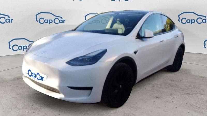 Utilisé 2023 Tesla Model Y Standard Range SUV | 31 320 € (Prix juste) - Image 1/3
