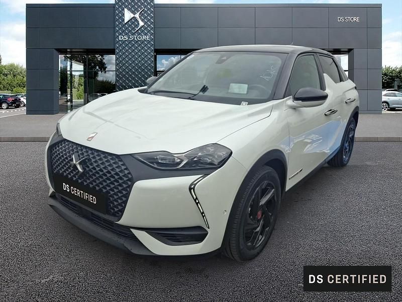 Blanc Utilisé 2021 DS Automobiles DS3 Crossback E-Tense Performance Line Plus SUV | 19 990 € (Prix juste) - Image 1/4