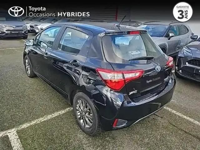 Occasion Toyota Yaris Hybrid 2018 Noir intense Berline