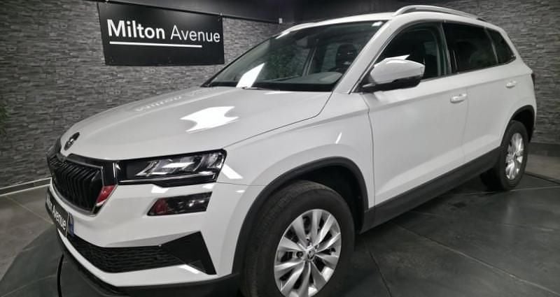 Blanc Utilisé 2024 Skoda Karoq Selection SUV | 26 990 € (Super prix) - Image 1/4