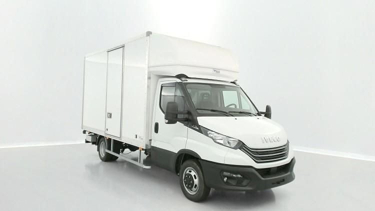 Nouvelle 2025 Iveco Daily | 62 340 € (Super prix) - Image 1/1