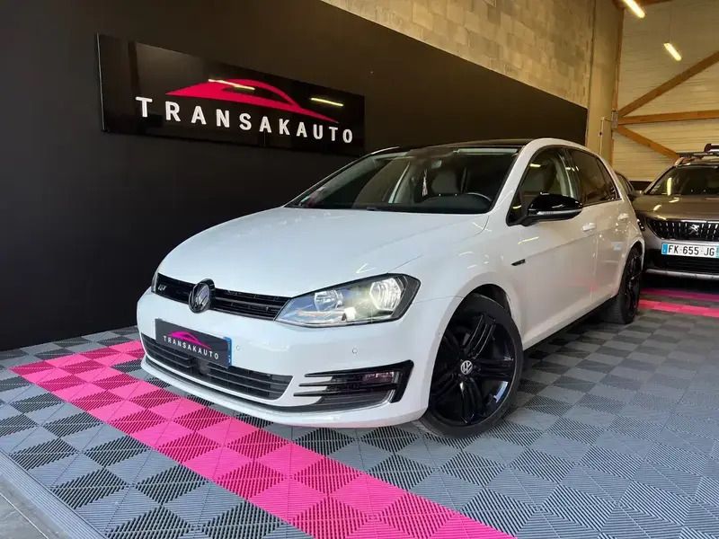Blanc Utilisé 2016 VW Golf VII Break | 15 990 € (Prix assez cher) - Image 1/4