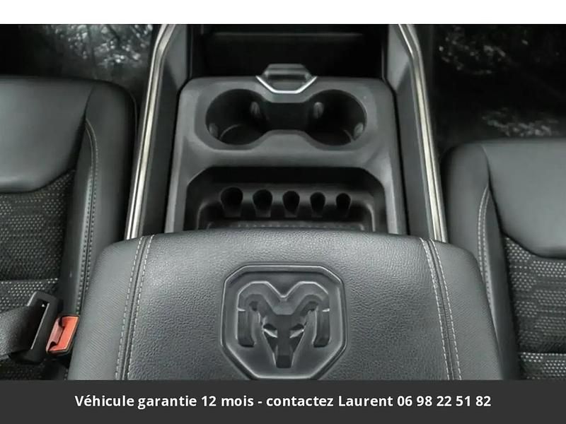 Image 2/4