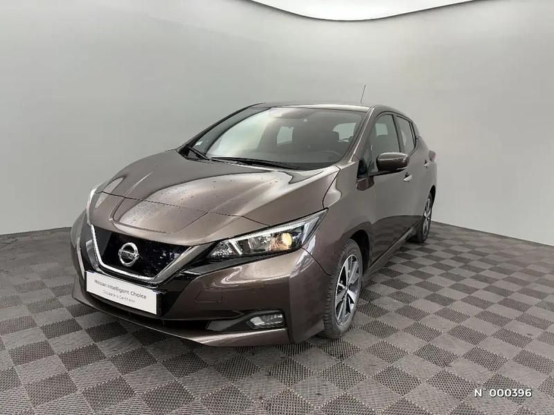 Beige Utilisé 2021 Nissan Leaf Acenta Citadine | 16 990 € (Prix juste) - Image 1/4