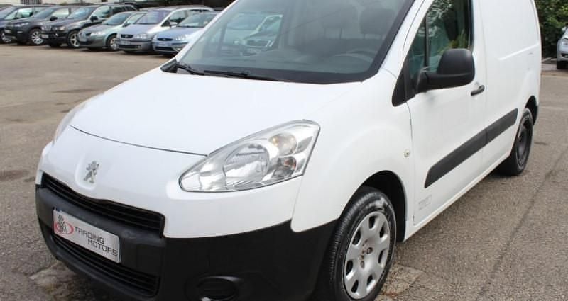 Utilisé 2015 Peugeot Partner Monospace | 6 900 € (Super prix) - Image 1/4