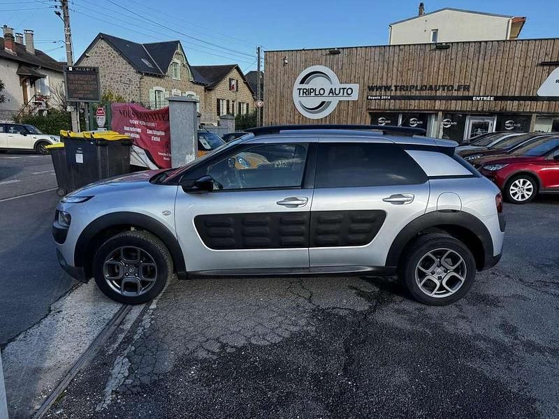 Occasion Citroën C4 Cactus Shine 99 ch (72 kW) 2017 Gris Citadine