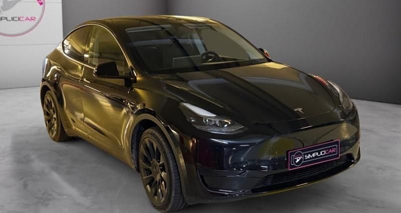 Occasion 2024 Tesla Model Y Standard Range SUV | 35 990 € (Prix juste) - Image 1/4