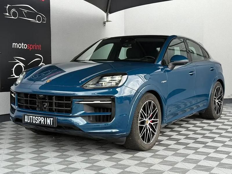 Bleu Occasion 2024 Porsche Cayenne Coupe Coupé | 122 900 € - Image 1/4