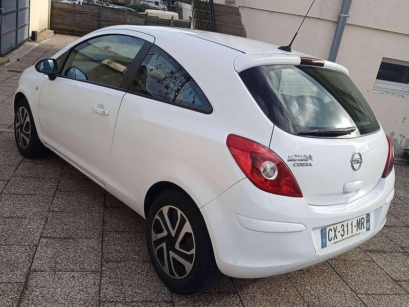 Occasion Opel Corsa 65 ch (47 kW) 2013 Blanc Berline
