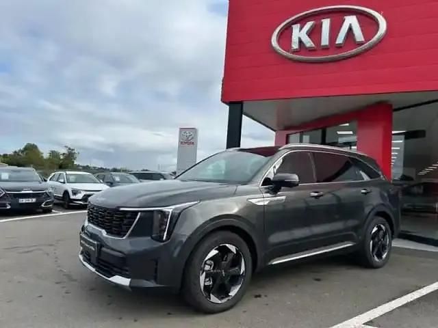 Gris Utilisé 2025 Kia Sorento Premium SUV | 59 980 € - Image 1/4