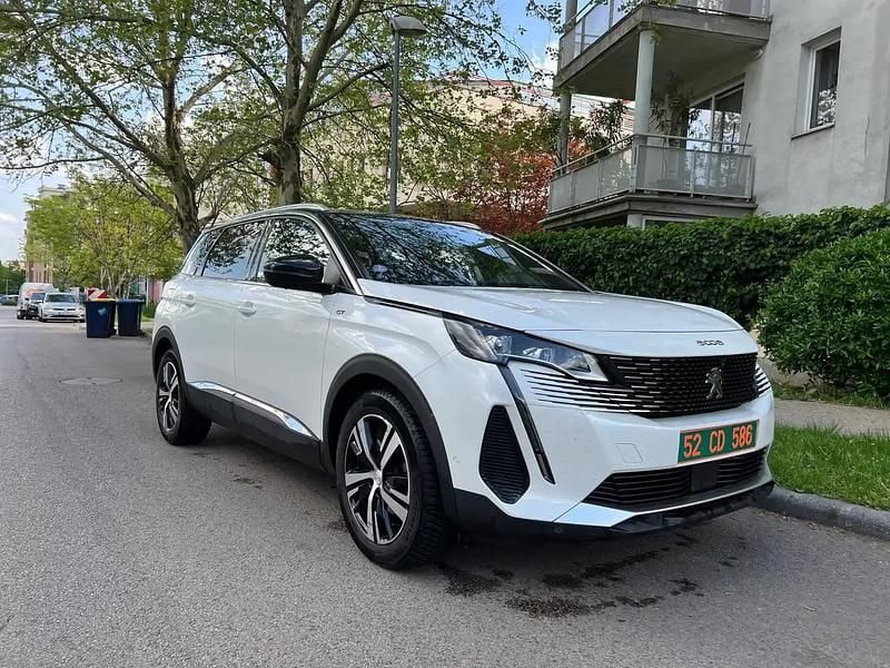 Blanc Utilisé 2022 Peugeot 5008 S Monospace | 27 000 € (Bon prix) - Image 1/4